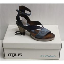 MJUS SZ 8.5 AIR BLU OPEN TOE HEELED SANDAL