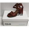 Image 1 : MJUS SZ 8.5 CANNELLA OPEN TOE HEELED SANDAL