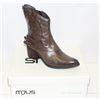 Image 1 : MJUS SZ 9.5 SILICE HEELED BOOT