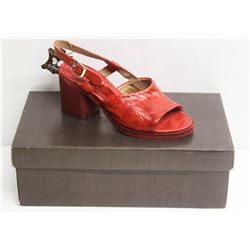 FELMINI SZ 8.5 VEGA FIRE OPEN TOE MID HEEL SANDALS