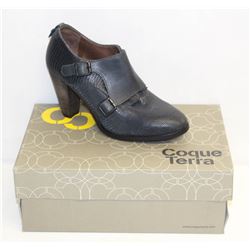 COQUE TERRA  SZ 8.5 MARTINI NIGHT BLUE MID HEEL