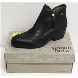 COQUE TERRA  SZ 9.5 SAFARI BLACK MID HEEL BOOTS