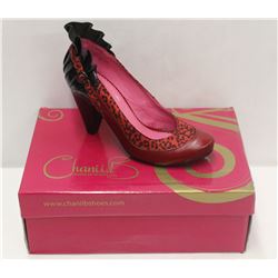 CHANII B SZ 8.5 RED LEOPARD TRESOR MID HEEL