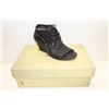 Image 1 : A.S. 98 SZ 6 NERO OPEN TOE WEDGE BOOT
