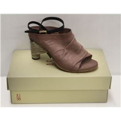 A.S 98 SZ 9 QUARZO MID HEEL ANKLE STRAP SANDALS