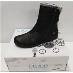 CLOUD SZ 8.5 BLACK ARYANA WOOL LINED BOOTS