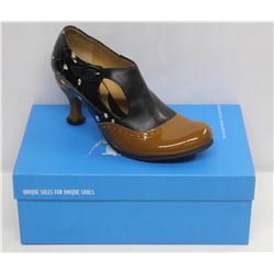 JOHN FLUEVOG SZ 6.5 ELLA BAKER MID HEEL