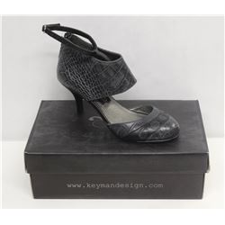 KEYMAN DESIGN SZ 6.5 BLACK ANKLE STRAP STILETTO