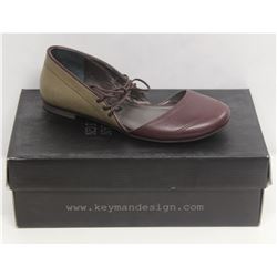KEYMAN DESIGN SZ 6.5 WINE FLORIAN FLATS