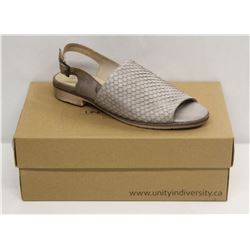 UNITY IN DIVERSITY SZ 7.5 TAUPE PACE SANDALS