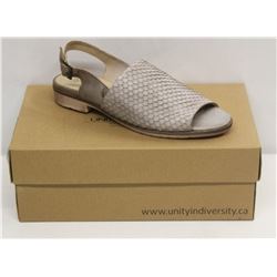 UNITY IN DIVERSITY SZ 9.5 TAUPE PACE SANDALS