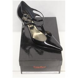 LAURA FERRI SZ 8 BLACK SLINGBACK STILETTO