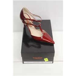 LAURA FERRI SZ 8.5 RED T-STRAP STILETTO
