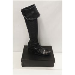 FRANCE MODE SZ 6 BLACK CAGE BOOTS