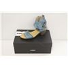 Image 1 : DKODE SZ 6.5 JEAN FIFI MID HEEL SANDALS