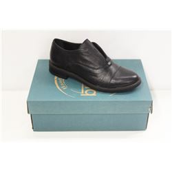 BUENO SZ 8.5 BLACK LEATHER PATTY SHOES