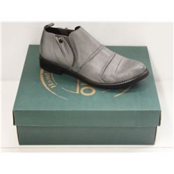 BUENO SZ 9.5 DOVE GREY LEATHER PINA SHOES
