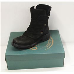 BUENO SZ 9.5 BLACK NUBUCK GRETA BOOTS
