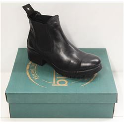 BUENO SZ 9.5 BLACK NUBUCK FLORIDA ANKLE BOOTS