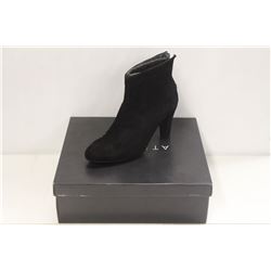 ATELIERS SZ 7.5 VIVECE KID SUEDE BLACK MID HEEL