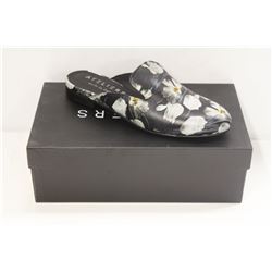 ATELIERS SZ 6.5 WHITE FLORAL FLATS