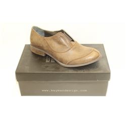 KEYMAN DESIGN SZ 10.5 BROWN LEATHER SLIP-ON SHOES