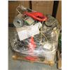 Image 1 : PALLET OF SHOP MISC.