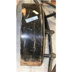PAIR OF TRAILER WHEEL WELLS