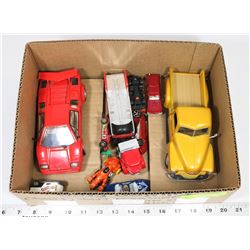 BOX W/COLLECTIBLE DIECAST CARS & TRUCKS