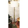 Image 1 : METAL BASE FLOOR LAMP.