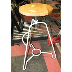 WOOD STOOL WITH METAL BASE.