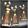 Image 1 : SET OF 3 NATURAL WOOD LIKE CAT FIGURES
