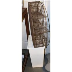 ROUND METAL WALL SHELF