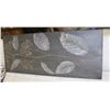 Image 1 : LEAF CANVAS PICTURE 50"X20".