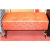 Image 1 : MID CENTURY FRIEZE FABRIC FLIP TOP BENCH.