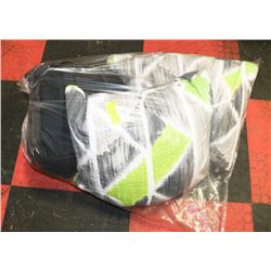 BAG OF ASSORTED SHOWHOME ACCENT PILLOWS.