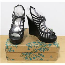 BAMBOO SIZE 6.5 BLACK LADIES SHOES STYLE SUNSHINE