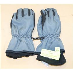 PAIR OF NEW GREY AND BLACK BOODUN WINTER SPORTS