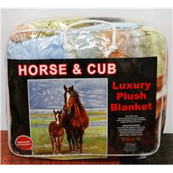NEW! "HORSE & FOAL" LUXURY PLUSH BLANKET (QUEEN)
