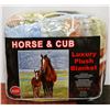 Image 1 : NEW! "HORSE & FOAL" LUXURY PLUSH BLANKET (QUEEN)