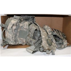 USA  ARMY MILITRAY MOLLE II ACU CAMOUFLAGE