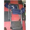 Image 1 : 2 CAMP CHAIRS.