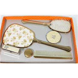 VINTAGE VANITY SET.
