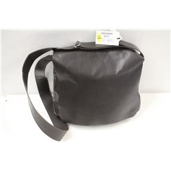 M0851 BROWN LONG FLAT MESSENGER BAG