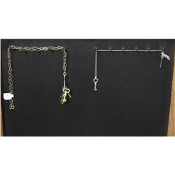 2 ASSORTED NECKLACES