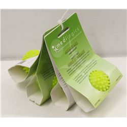 GROUP OF 4 MEDILOGICS HAND & FOOT MASSAGE BALLS