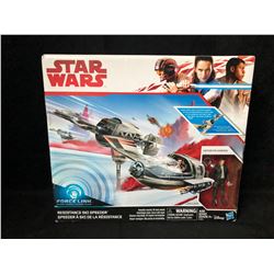 Star Wars Resistance Ski Speeder w/ Captain Poe Dameron Action Figure Toy (Hasbro)