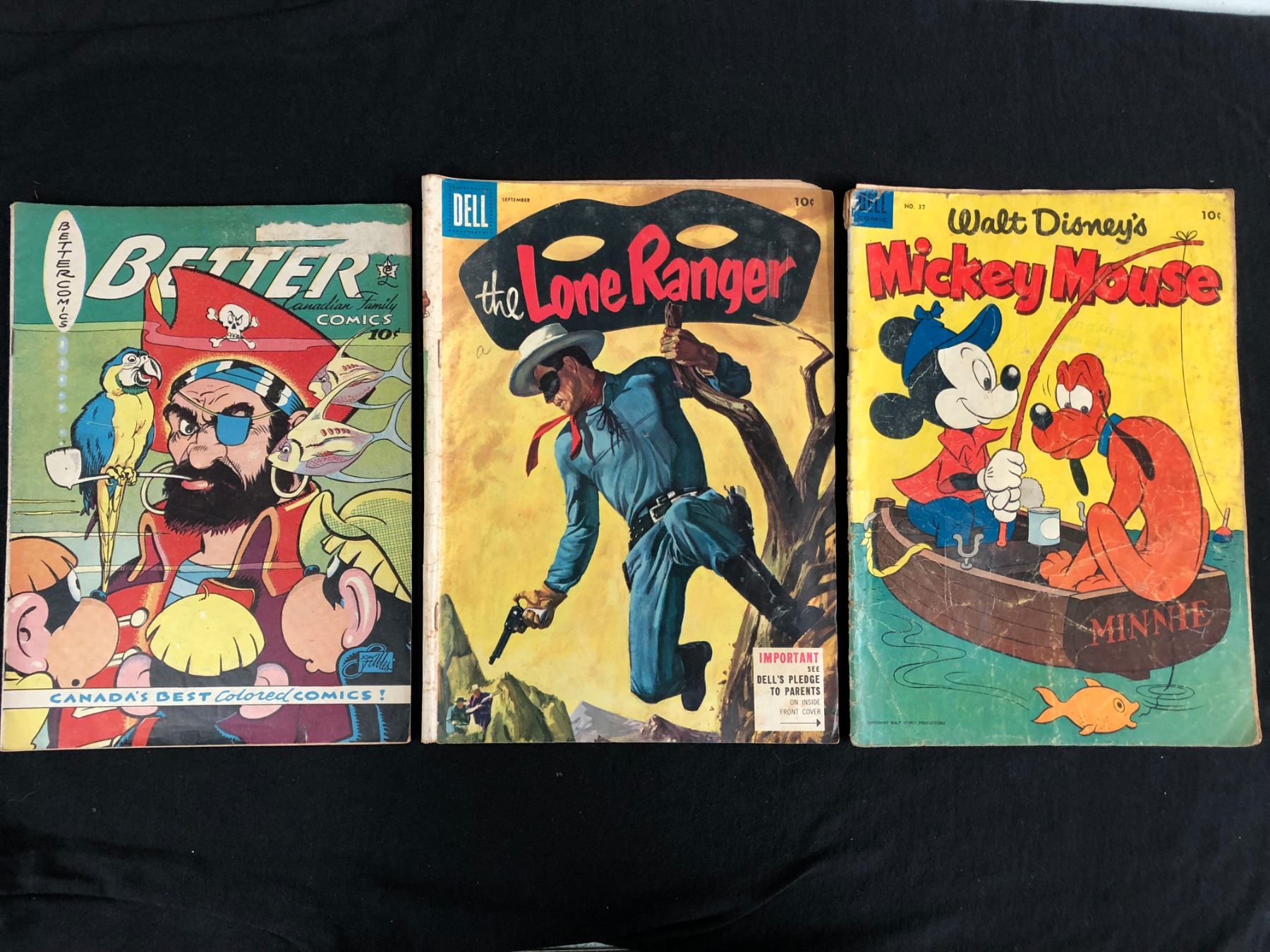 VINTAGE COMIC BOOK LOT (THE LONE RANGER/ MICKEY MOUSE...)