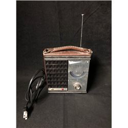 Strauss Solid State Transistor Radio