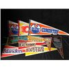 Image 1 : VINTAGE HOCKEY PENNANTS LOT